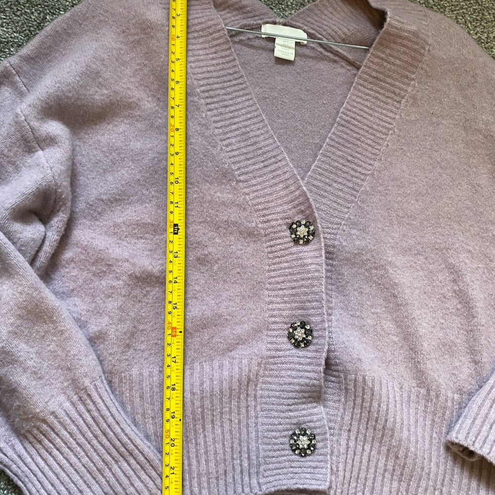 H&M lilac cardigan with rhinestone buttons oversized fit (S) - Picture 4 of 13